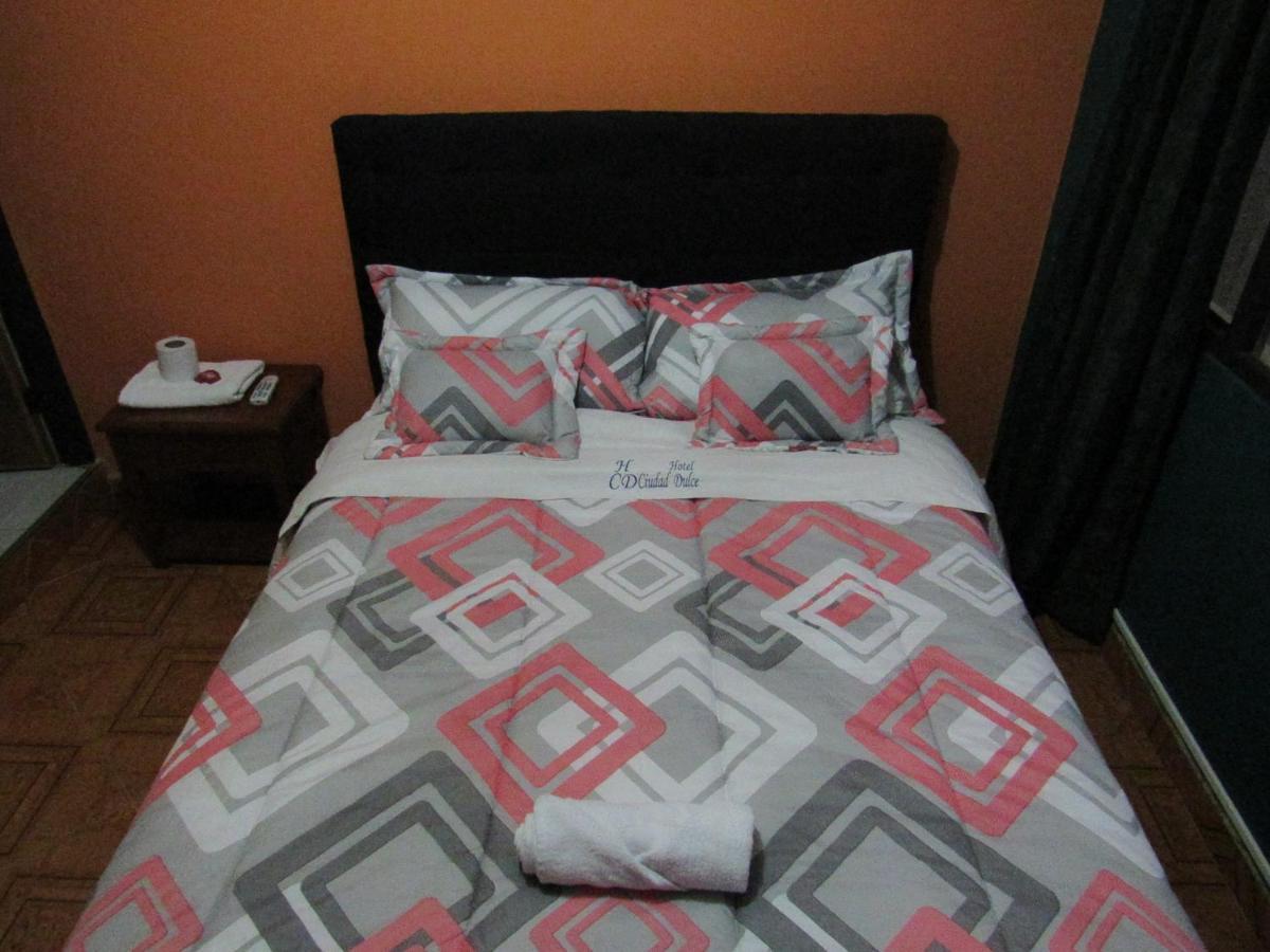 Hotel Ciudad Dulce Moniquira Luaran gambar